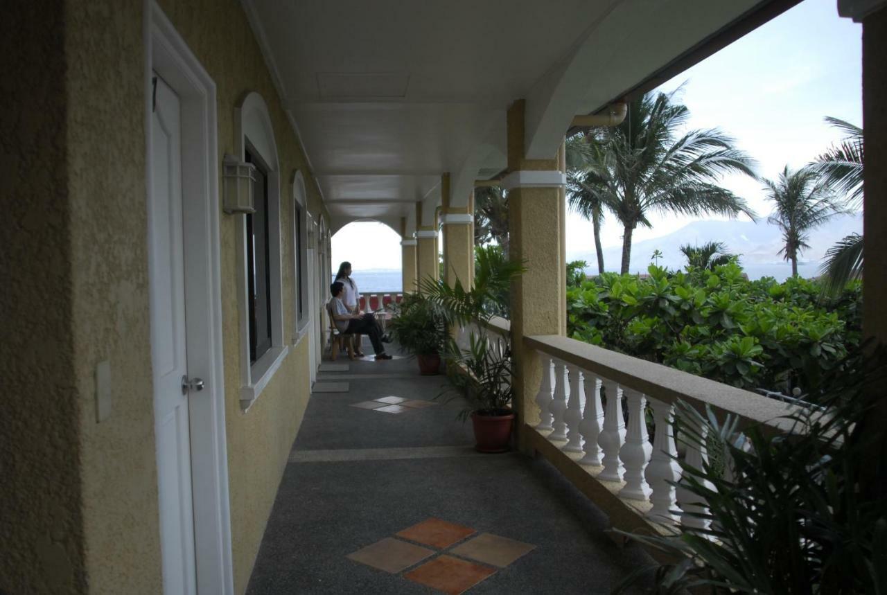 Playa Papagayo Beach Inn Olongapo Buitenkant foto